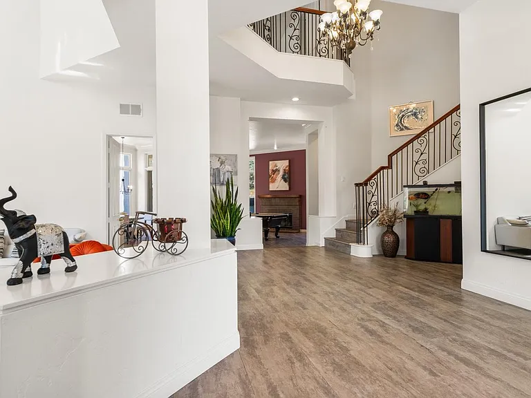 15983 S Woodson Dr — Photo 12