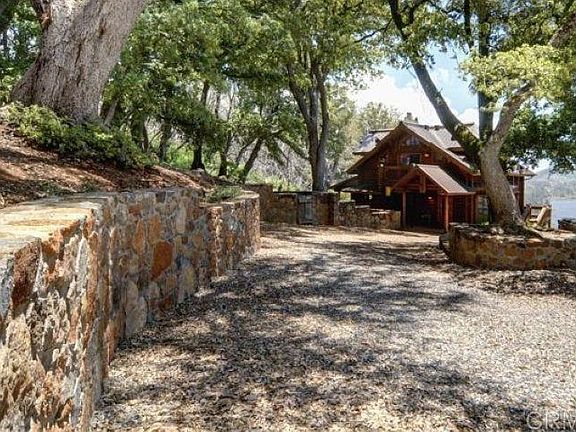 2nd image of 34385 Broken Oak Ln