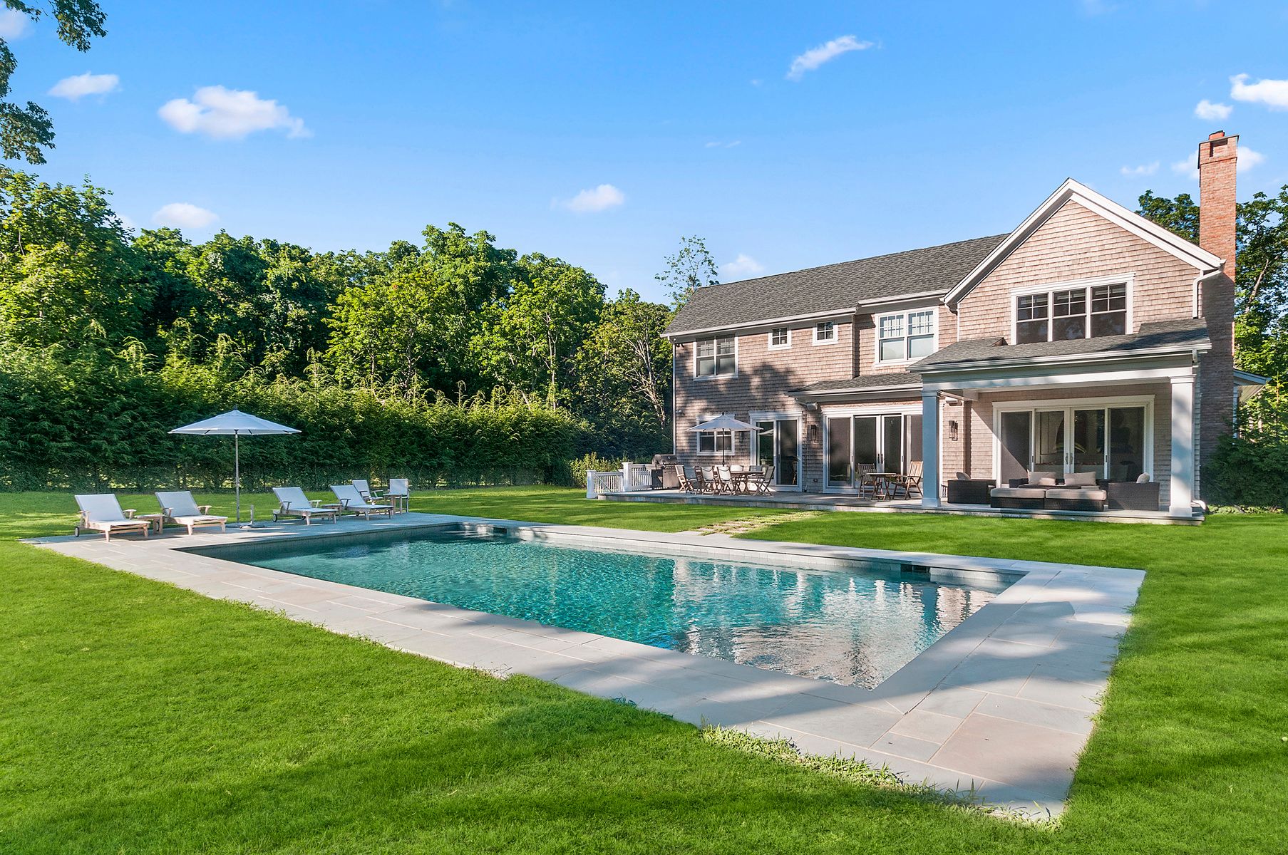 28 Hildreth St in Sag Harbor Out East