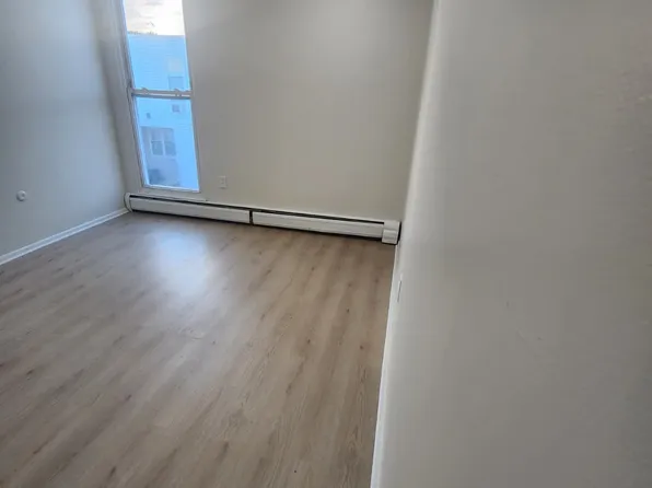 2200 Hamilton Ave, Atlantic City, NJ 08401