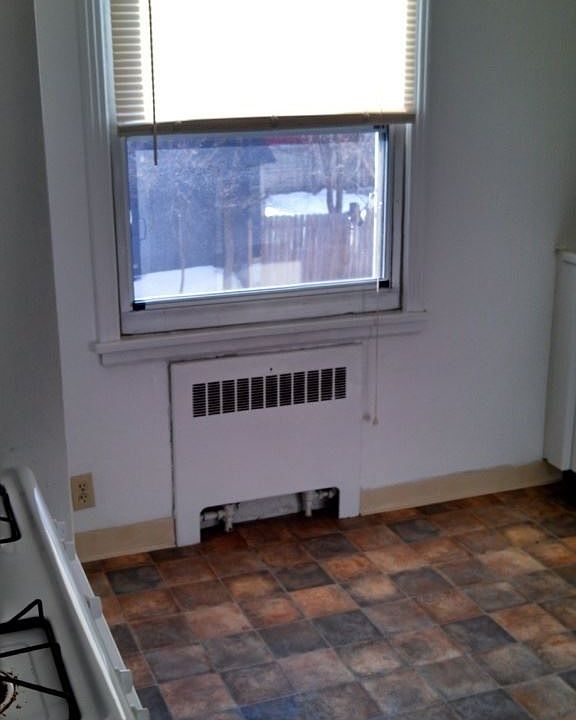 1st image of 491 Lexington Pkwy S APT 6