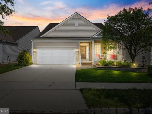 15 Wolverton Pl, Delanco, NJ 08075