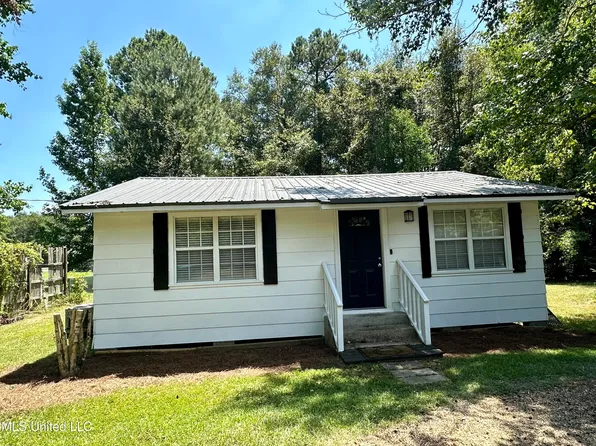 207 Ark Ln, Petal, MS 39465