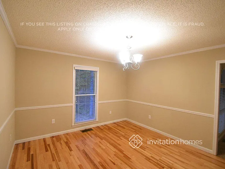 444 Kimberly Ct — Photo 6