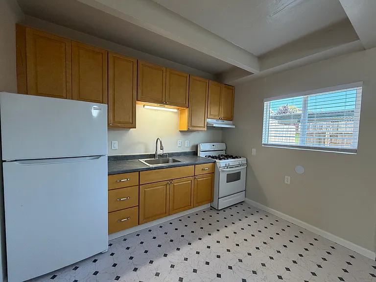 Casa de Luna Townhomes — Photo 2