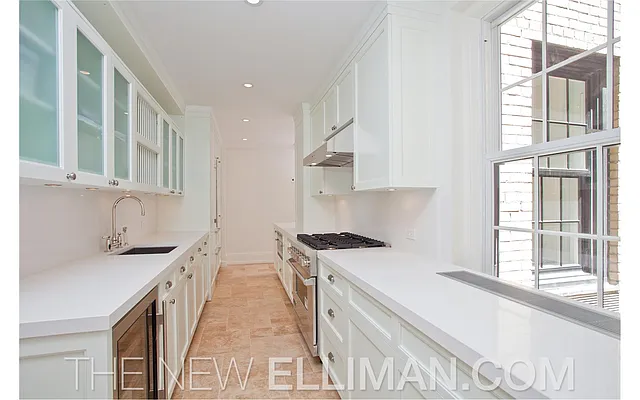 Rented by Douglas Elliman | media 21