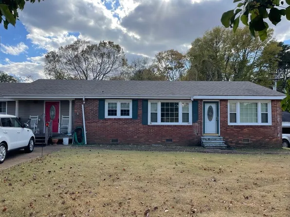 55 Shoals Ave, Killen, AL 35645