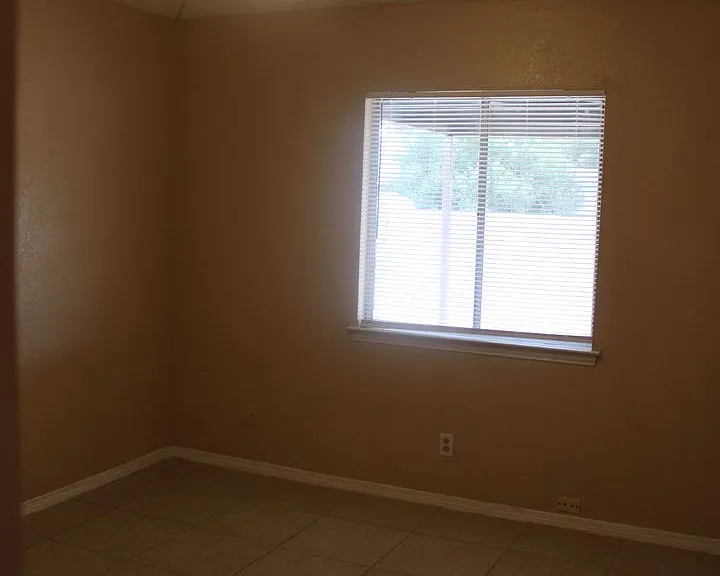 11500 Bob Mitchell Dr — Photo 10