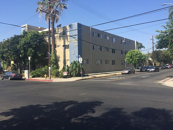 5th image of 1255 Seward St APT 307