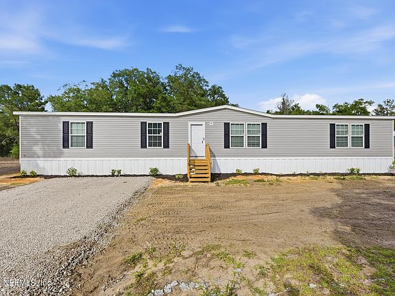 2nd image of 352 N COUNTY ROAD 315