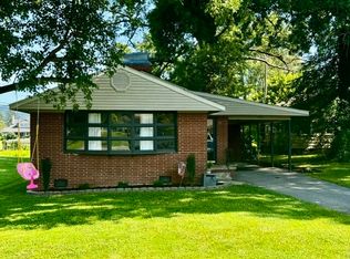 1010 W Chester Ave, Middlesboro, KY 40965