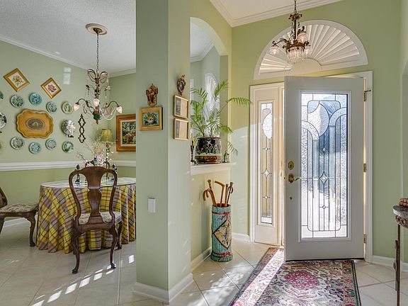 3rd image of 3428 Castle Pine Ct