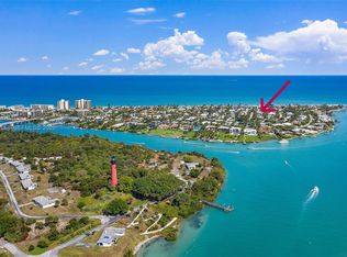 219 Colony Rd, Jupiter Inlet Colony, FL 33469