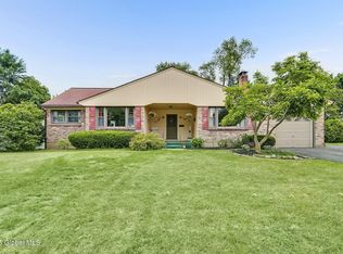 17 Malpass Rd, Albany, NY 12203