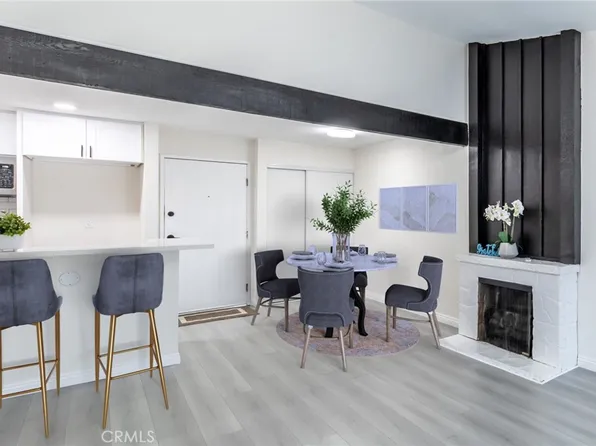 21800 Schoenborn St Unit 260, Canoga Park, CA 91304