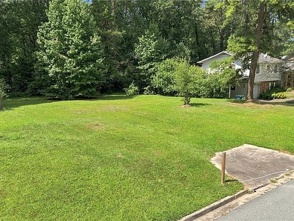 3rd image of 6600 Buckhurst Trl #4
