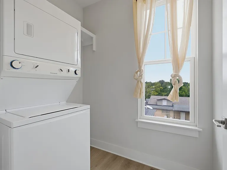 105 Duke St #6 — Photo 15