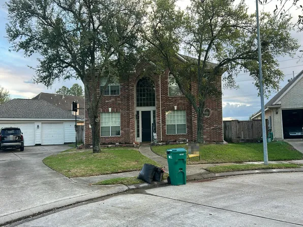 11723 Canyon Breeze Dr, Tomball, TX 77377