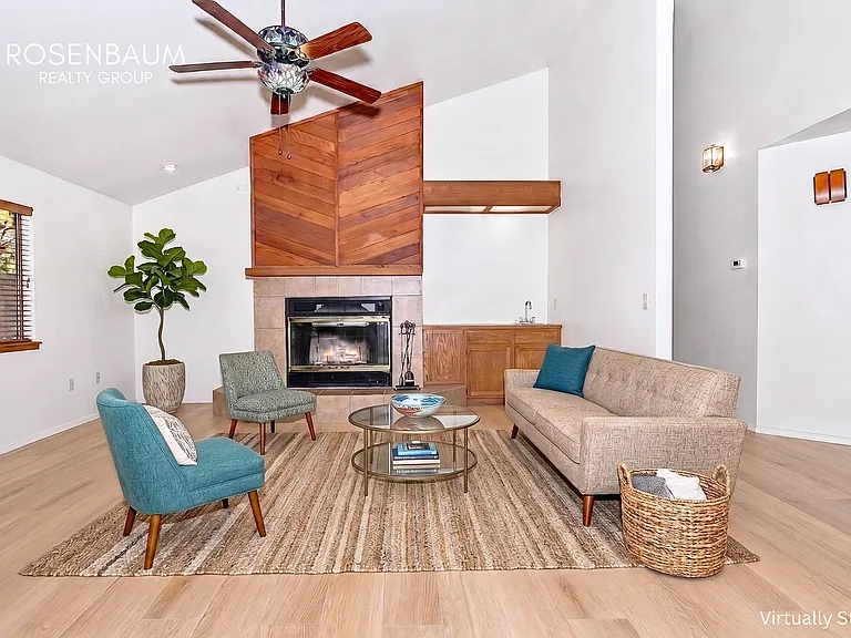 1350 Valley Ranch Cir — Photo 3
