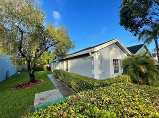 14224 SW 97th Ter, Miami, FL 33186