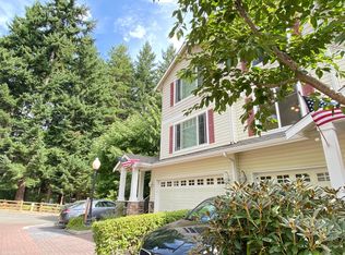 5700 198th St SW APT B, Lynnwood, WA 98036