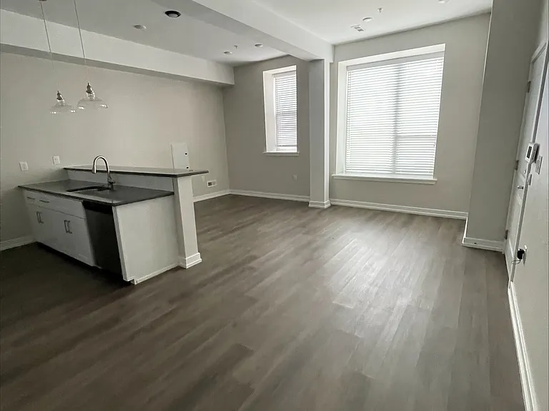 1342 N Marston St #2 — Photo 17
