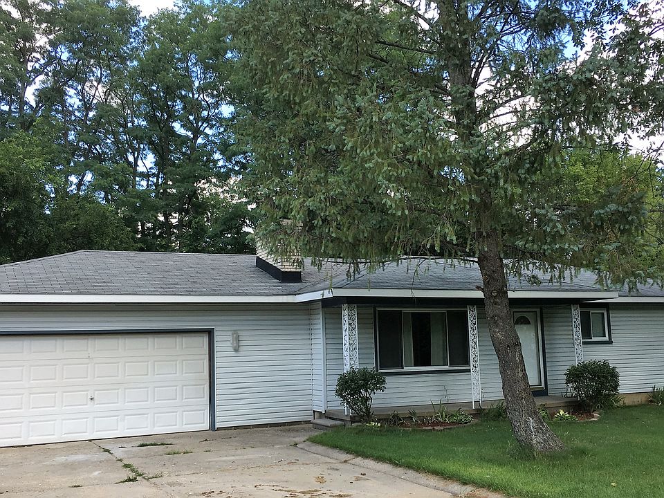 1st image of 3460 Pasadena Dr