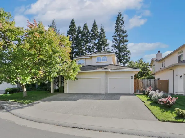 3008 Valasstrada Ct, Carmichael, CA 95608