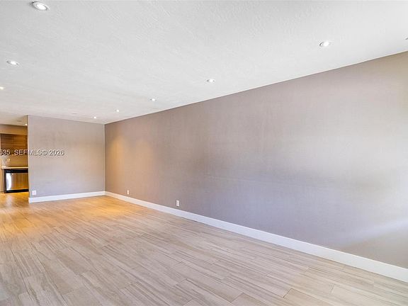 5th image of 551 NE 67th St