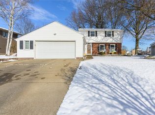 2093 Daniels Ave, Akron, OH 44312