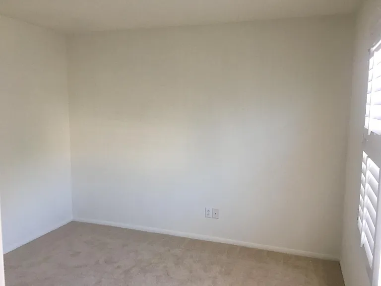 45817 Klamath Ct — Photo 11