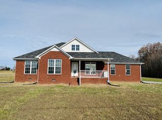 640 Howell Hill Rd, Flintville, TN 37335