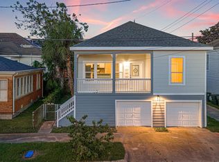 1812 27th St, Galveston, TX 77550