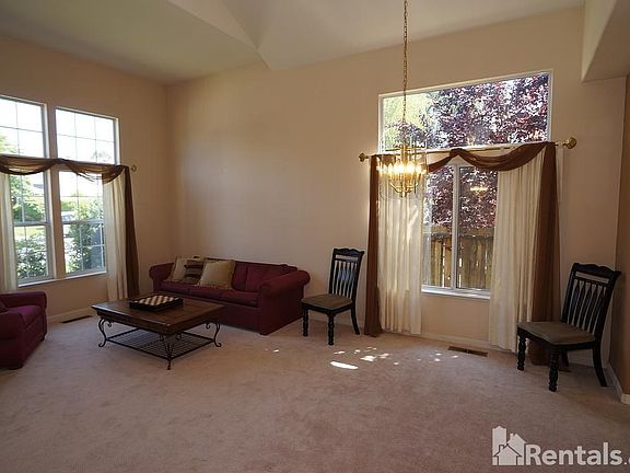 3rd image of 388 Graciela Dr