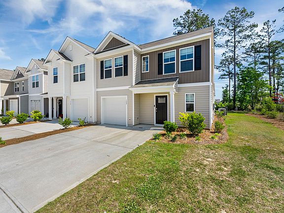3rd image of 108 Haventree Ct