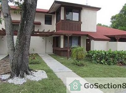 1st image of 605 NW 210th St APT 104