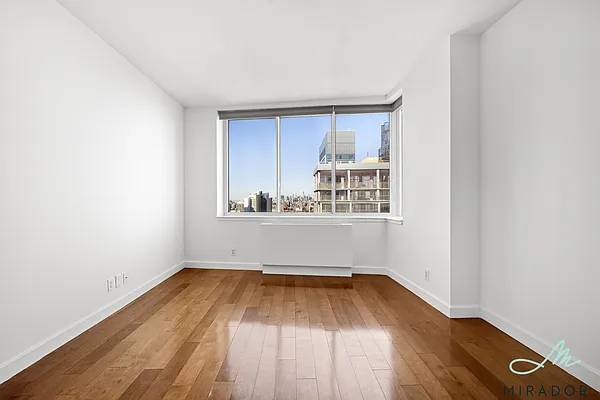 Rented by Mirador Real Estate | media 12