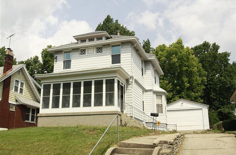 1st image of 3148 Daytona Ave