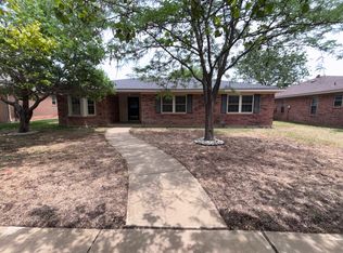 6909 Devonshire Rd, Amarillo, TX 79109