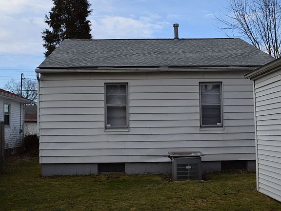 3rd image of 1128 Neville Ave