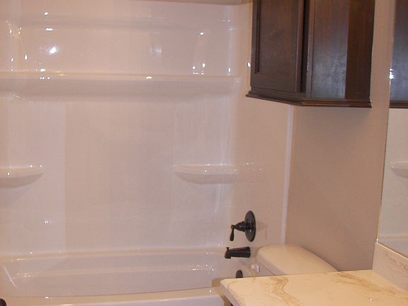 5th image of 509 E Charnwood St