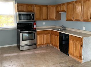 606 Clifton Ave #2, Darby, PA 19023