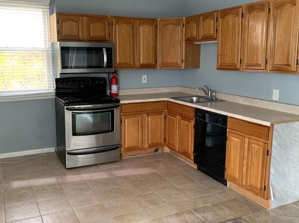 606 Clifton Ave #2