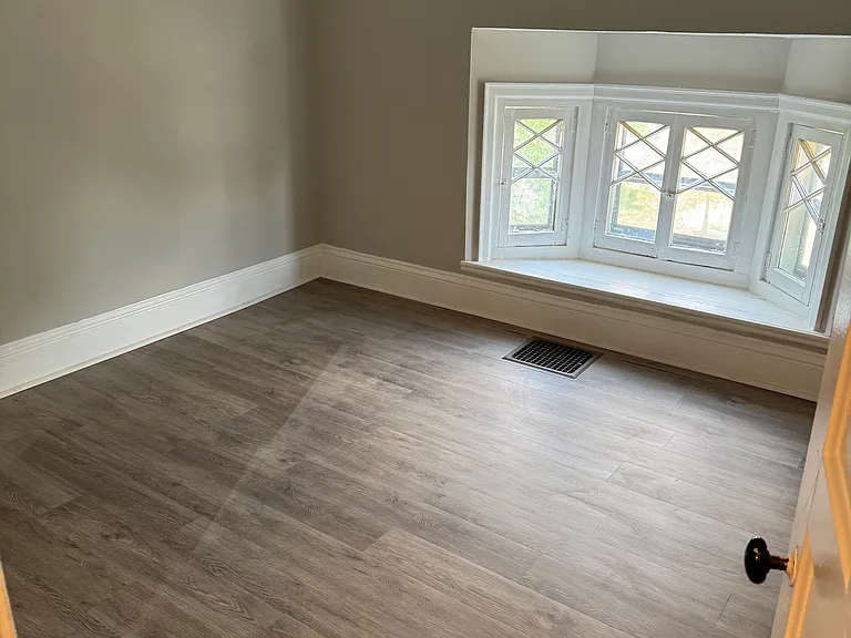 112 Eastern Ave SE #2 — Photo 18
