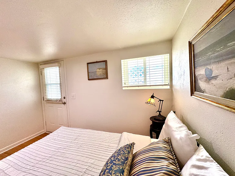 6705 Pacheco Pass Hwy #5 — Photo 10