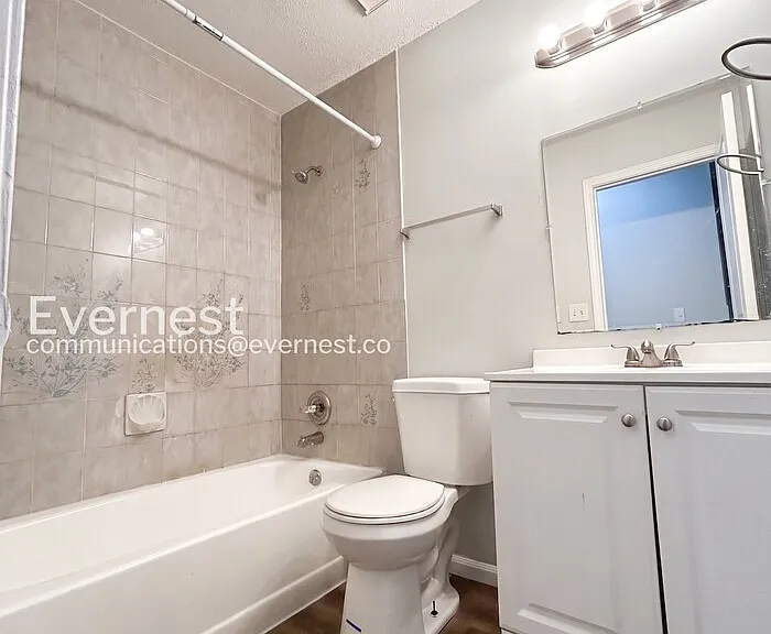 11635 Hazeloak Dr — Photo 8