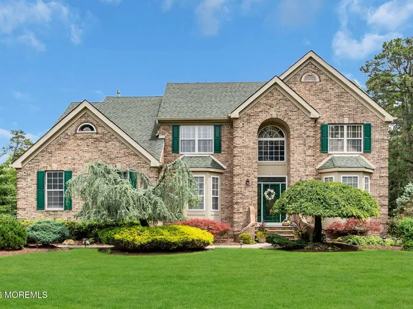 61 Erin Drive, Jackson, NJ 08527
