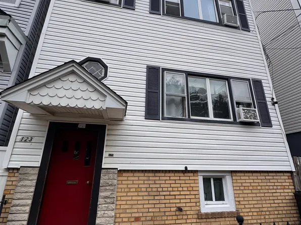 123 Collard Street image 1 of 13