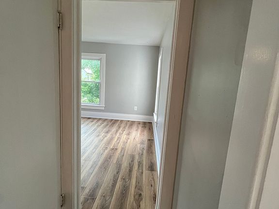 3rd image of 863 11th St NE Unit 1/2