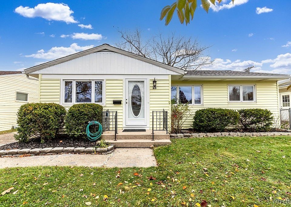 1st image of 23 Winkler Dr
